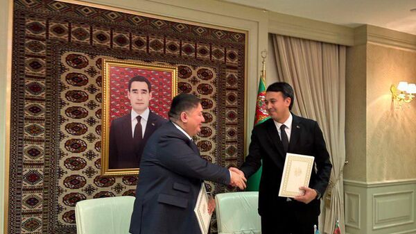 Казахстан и Туркменистан договорились развивать коридор Китай – Казахстан – Туркменистан – Иран - Sputnik Казахстан
