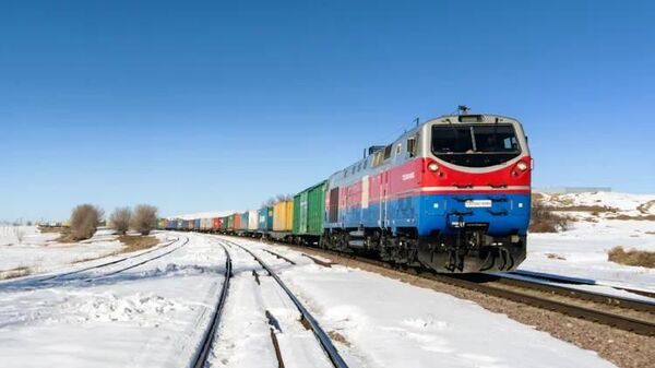 Грузовой поезд - Sputnik Казахстан