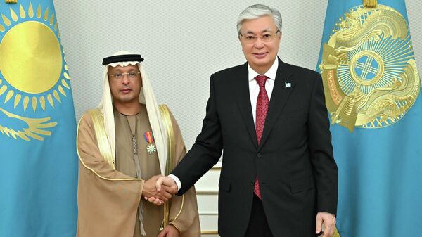 Касым-Жомарт Токаев с послом ОАЭ в Казахстане Мухаммедом Саидом Мухаммедом аль-Арики - Sputnik Казахстан
