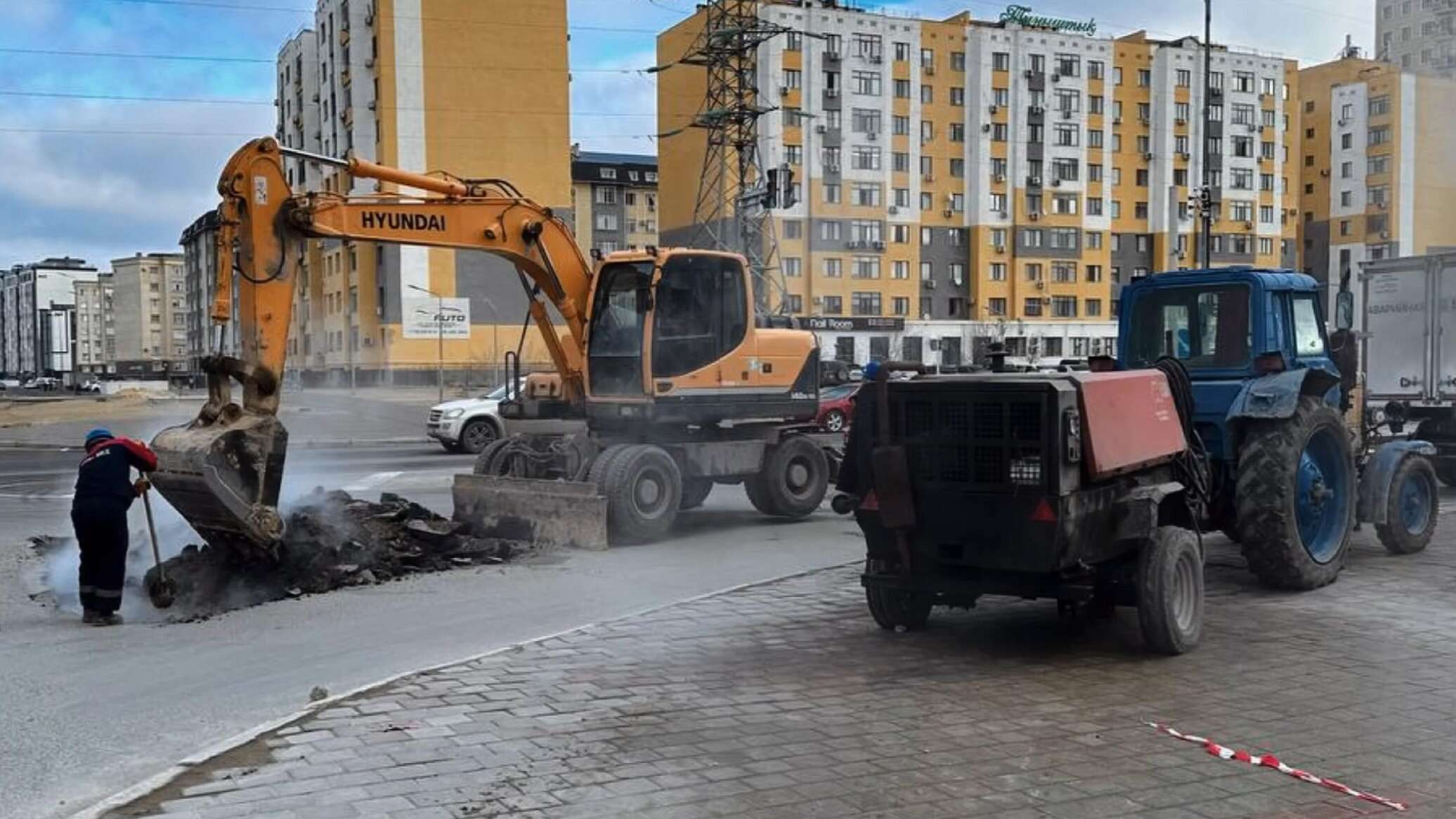 Более 100 домов в восьми микрорайонах Актау остались без тепла из-за аварии  - 24.12.2023, Sputnik Казахстан