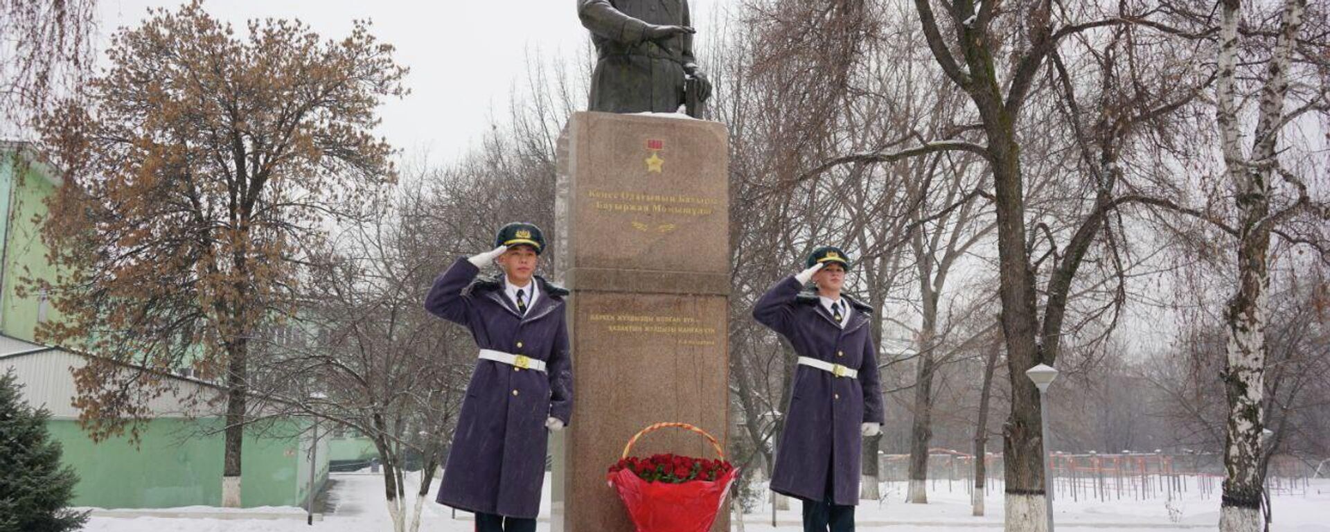 В Вооруженных силах прошли мероприятия, посвященные памяти Бауыржана Момышулы - Sputnik Казахстан, 1920, 24.12.2023