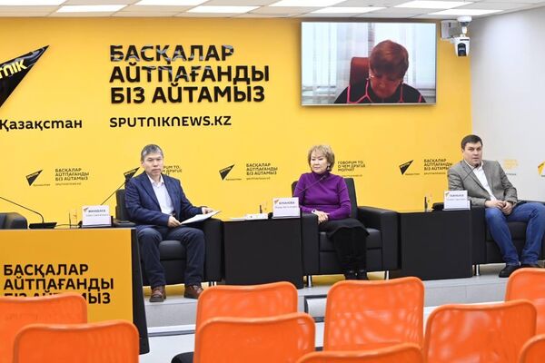 Круглый стол круглый стол на тему: Как президентские выборы в России повлияют на Казахстан - Sputnik Казахстан