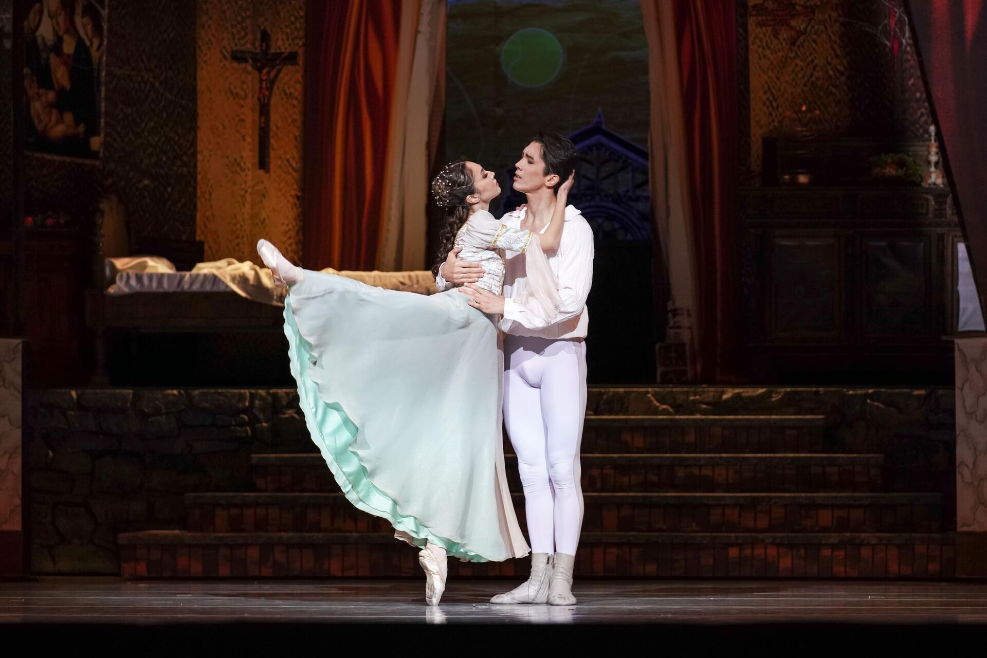 Спектакль Ромео и Джульетта на музыку Сергея Прокофьева - Sputnik Казахстан, 1920, 15.09.2025