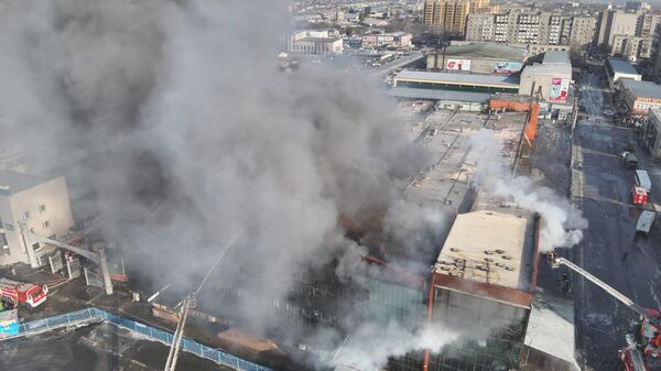 Пожар в торговом доме города Семей локализован - Sputnik Қазақстан