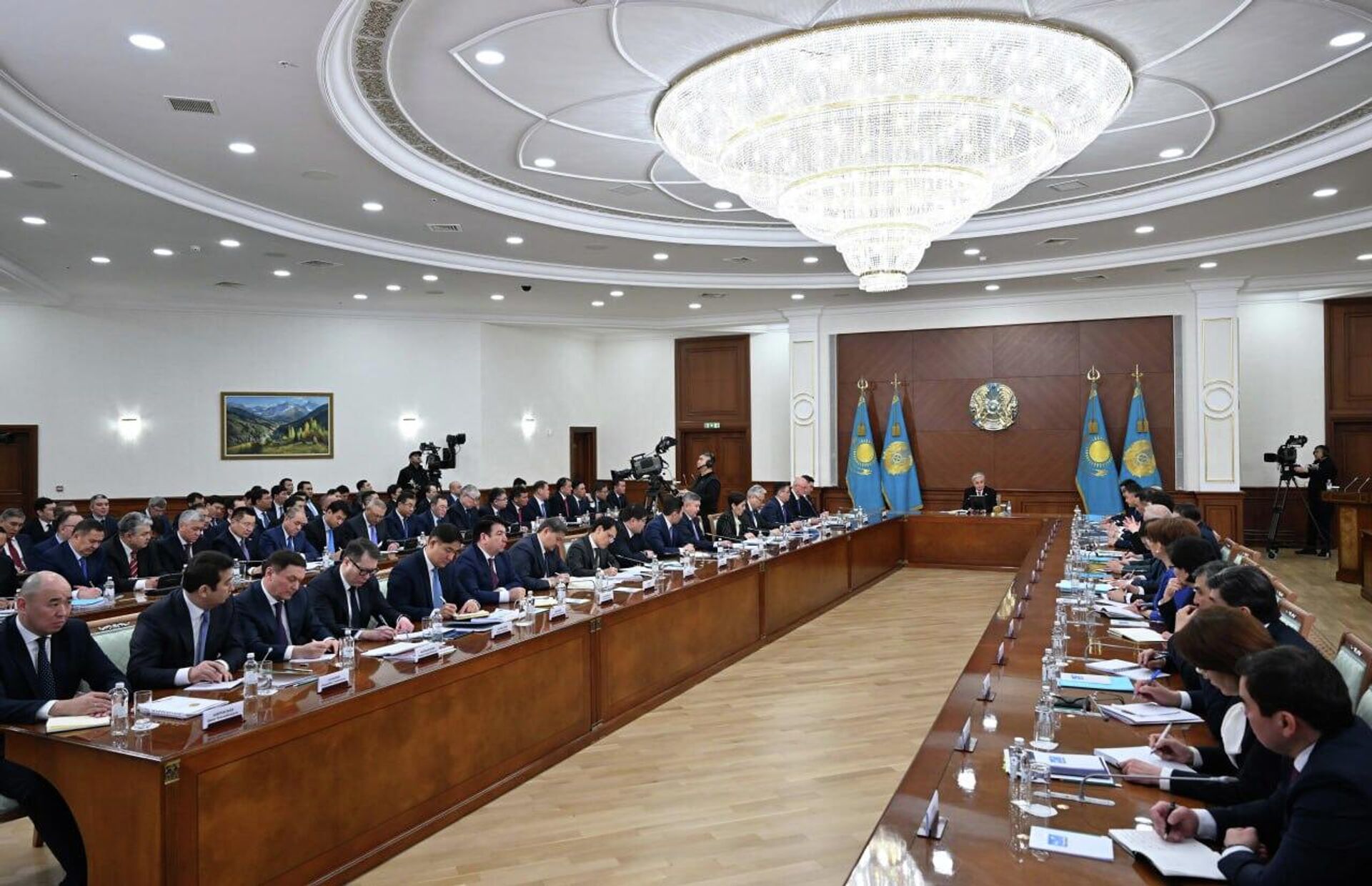 Расширенное заседание правительства с новым премьером - Sputnik Казахстан, 1920, 07.02.2024