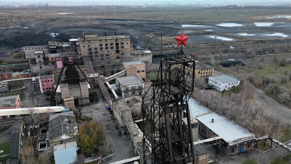 Вид на угольную шахту Костиенко ArcelorMittal в Караганде, на северо-западе Казахстана - Sputnik Казахстан