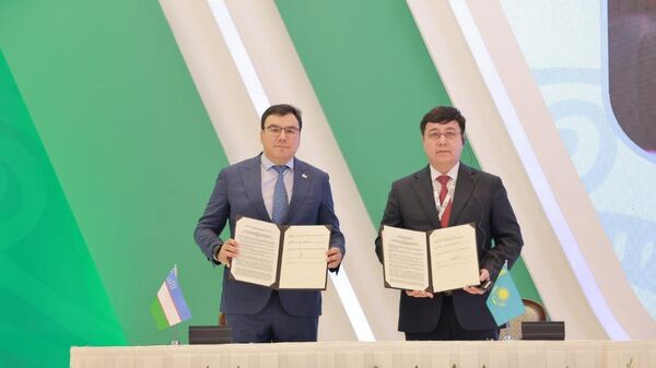 Казахстан и Узбекистан подписали Меморандум о сотрудничестве в области сохранения животного мира Плато Устюрт - Sputnik Казахстан