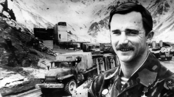 Командир афганской 9-й роты, Герой Советского Союза Валерий Востротин - Sputnik Казахстан