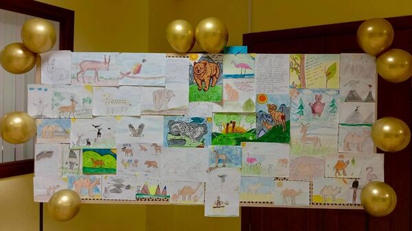Выставка рисунков казахстанских школьников в Якутии - Sputnik Казахстан