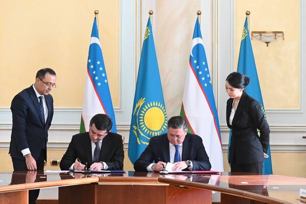
Министр иностранных дел Республики Узбекистан Бахтиёр Саидов прибыл с официальным визитом в Астану - Sputnik Казахстан