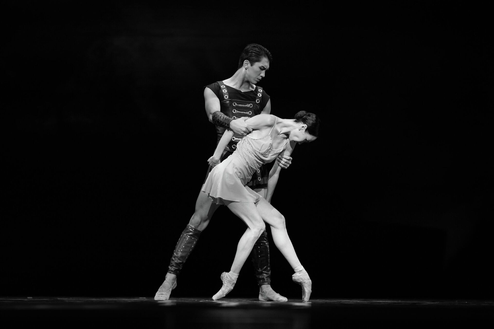 Gala Ballet, посвященный Международному женскому дню, в Астана Балет
 - Sputnik Казахстан, 1920, 01.03.2024