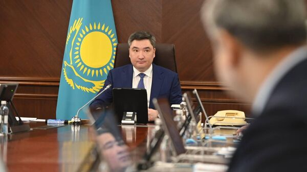 
Премьер-министр Казахстана Олжас Бектенов - Sputnik Казахстан