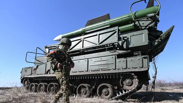 Зенитно-ракетный дивизион ЦВО на Авдеевском направлении - Sputnik Казахстан