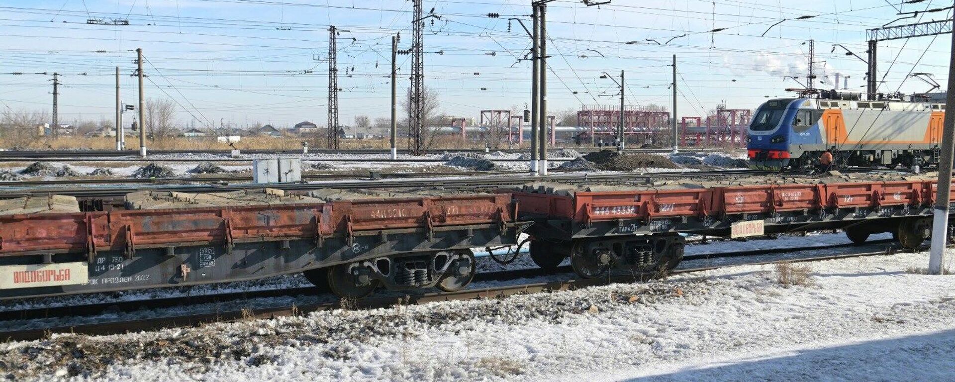 Железнодорожники ведут постоянный мониторинг паводковой обстановки на станциях и перегонах - Sputnik Казахстан, 1920, 05.04.2024