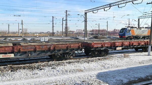 Железнодорожники ведут постоянный мониторинг паводковой обстановки на станциях и перегонах - Sputnik Казахстан