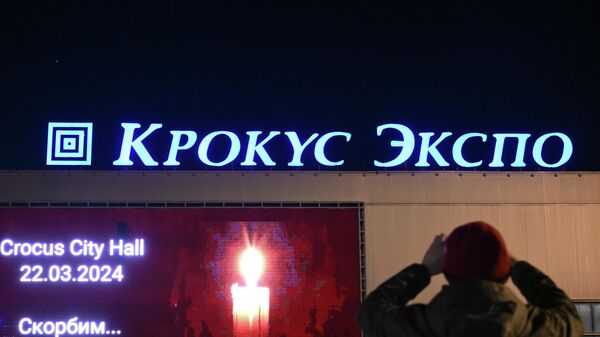 Акции памяти жертв теракта в Крокус Сити Холле - Sputnik Казахстан