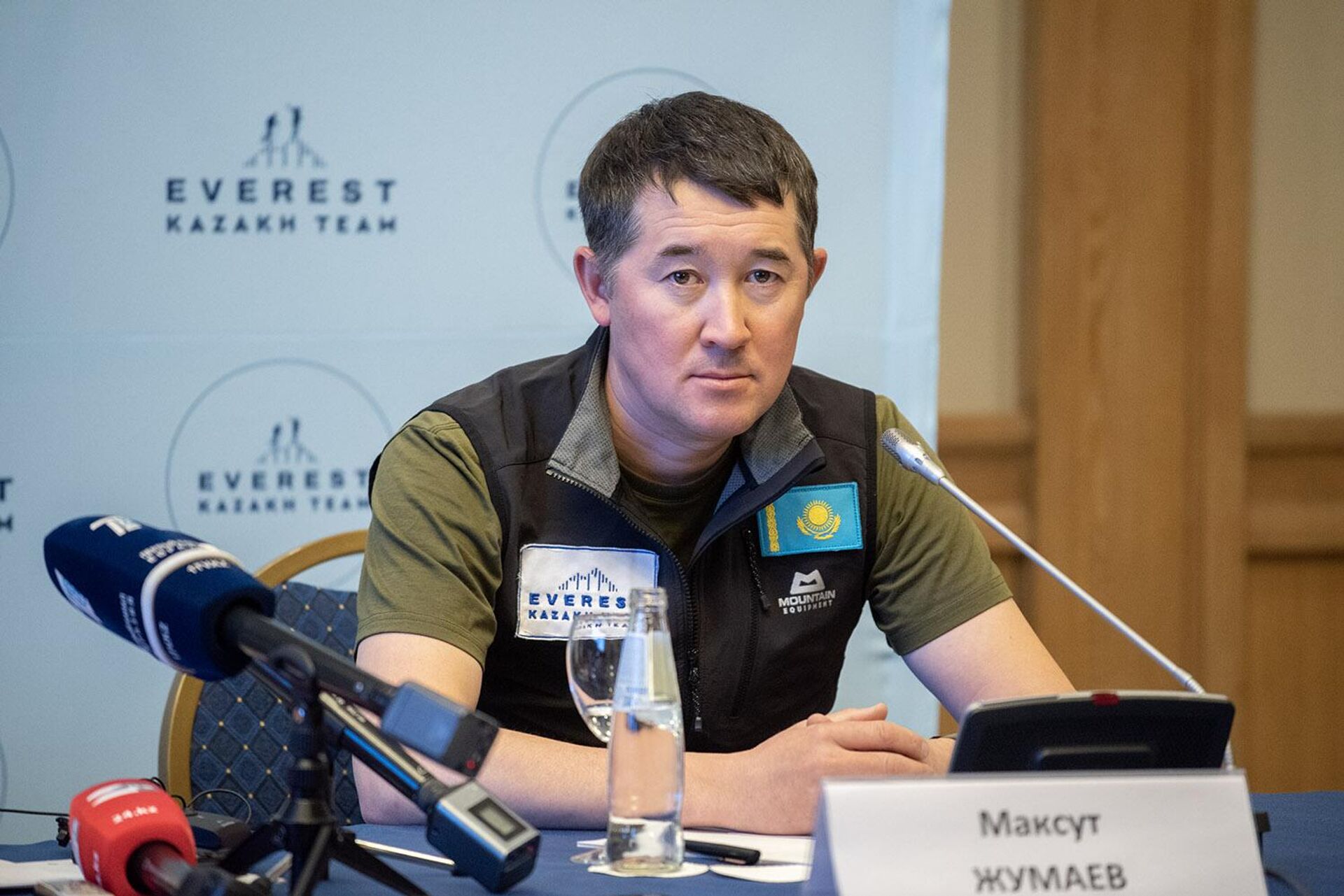 Казахстанский альпинист, покоривший все 14 вершин-восьмитысячников планеты Максут Жумаев - Sputnik Казахстан, 1920, 02.04.2024
