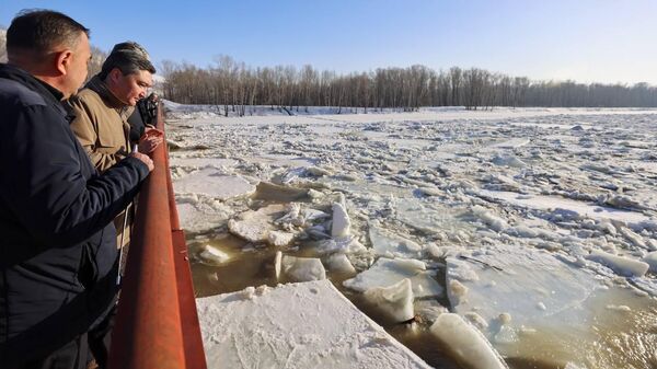 Олжас Бектенов проверил паводковую ситуацию в ВКО и поручил усилить меры по предупреждению ЧС - Sputnik Қазақстан