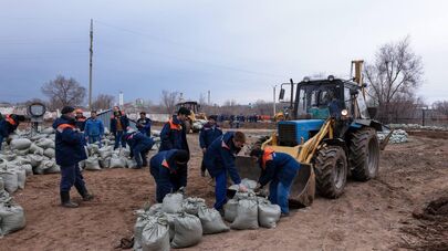 В Уральске усилены меры по защите стратегических объектов жизнеобеспечения от паводков