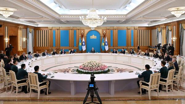 Токаев проводит заседание Ассамблеи народа Казахстана - Sputnik Қазақстан