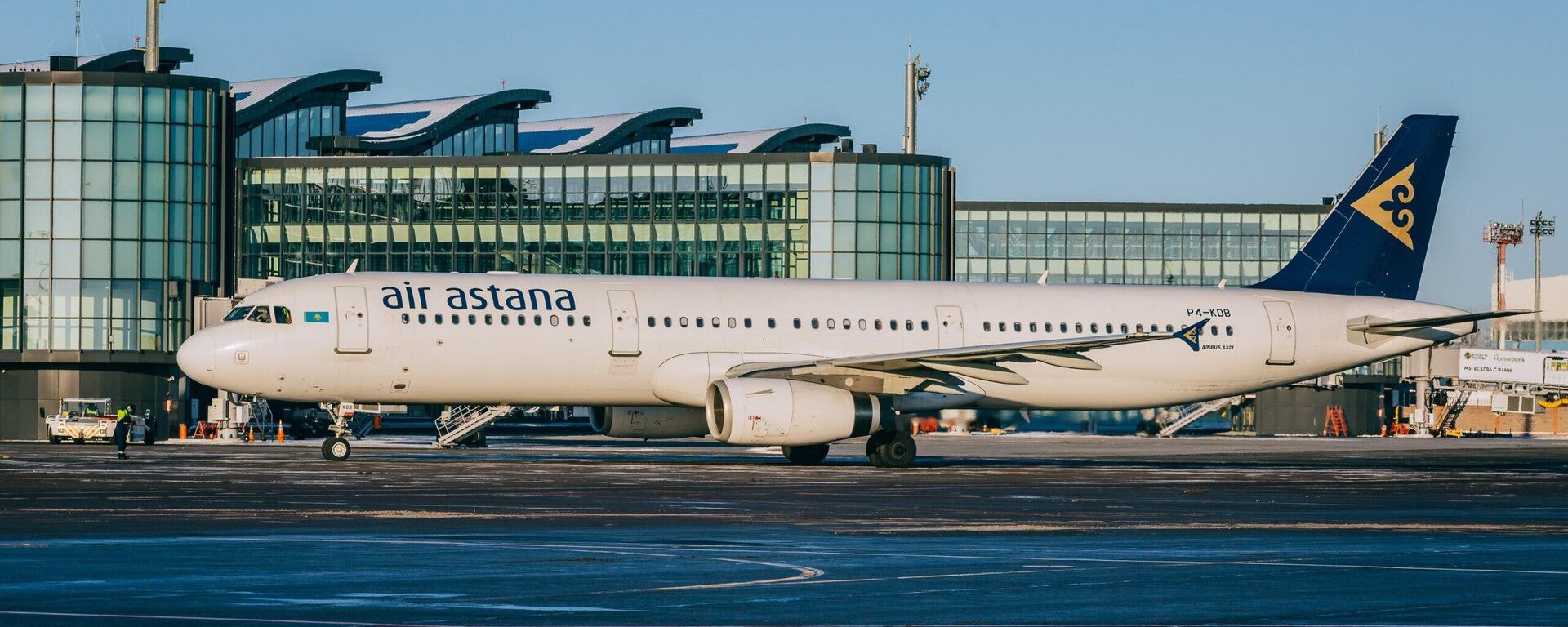 Самолет авиакомпании Air Astana  - Sputnik Казахстан, 1920, 29.04.2024