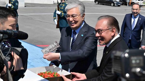 Официальный визит Премьер-министра Малайзии Анвара Ибрагима в Казахстан - Sputnik Қазақстан