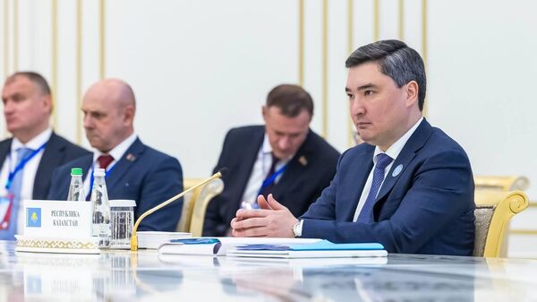 Олжас Бектенов принял участие в Совете глав правительств СНГ - Sputnik Казахстан
