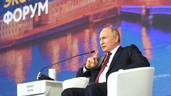 Путин проводит первую с 2021 года встречу с главами мировых информагентств - прямой эфир - Sputnik Казахстан