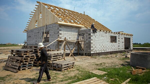 Строительство домов для пострадавших от паводка 2013 г. в Амурской области - Sputnik Казахстан