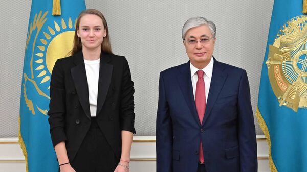 Касым-Жомарт Токаев и Елена Рыбакина - Sputnik Казахстан