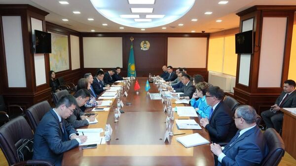 министры транспорта казахстана и китая - Sputnik Казахстан