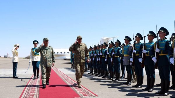 В Актау прибыла военная делегация из Азербайджана - Sputnik Казахстан