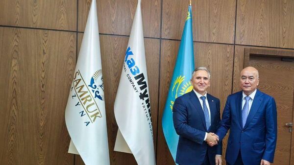 Губернатор Тюменской области встретился с руководством компании КазМунайГаз - Sputnik Казахстан