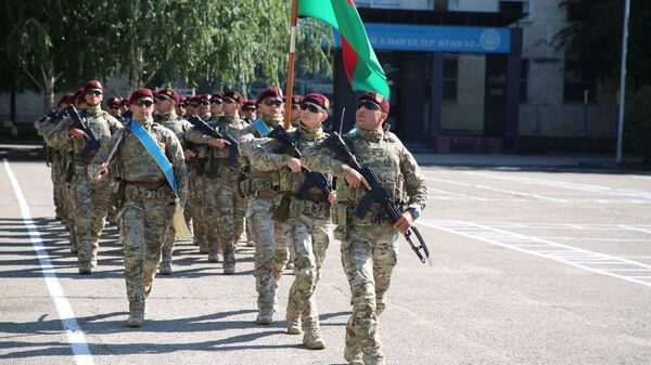 Қазақстан мен Әзербайжан әскерилерінің бірлескен оқу-жаттығуы - Sputnik Қазақстан