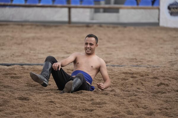 Соревнования по Аударыспаку на Всемирных играх кочевников - Sputnik Казахстан