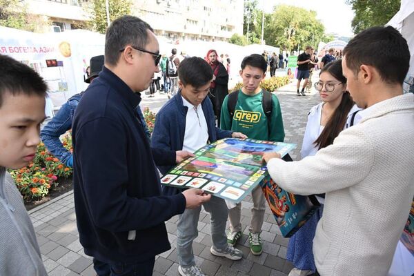  книжный фестиваль Kitap Fest в Алматы - Sputnik Казахстан