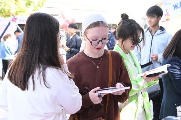 книжный фестиваль Kitap Fest Almaty  - Sputnik Казахстан