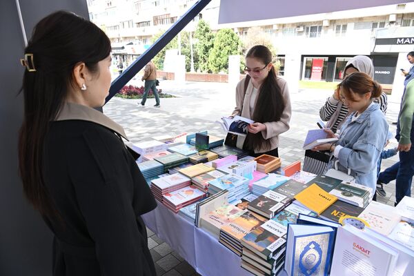 книжный фестиваль Kitap Fest Almaty  - Sputnik Казахстан