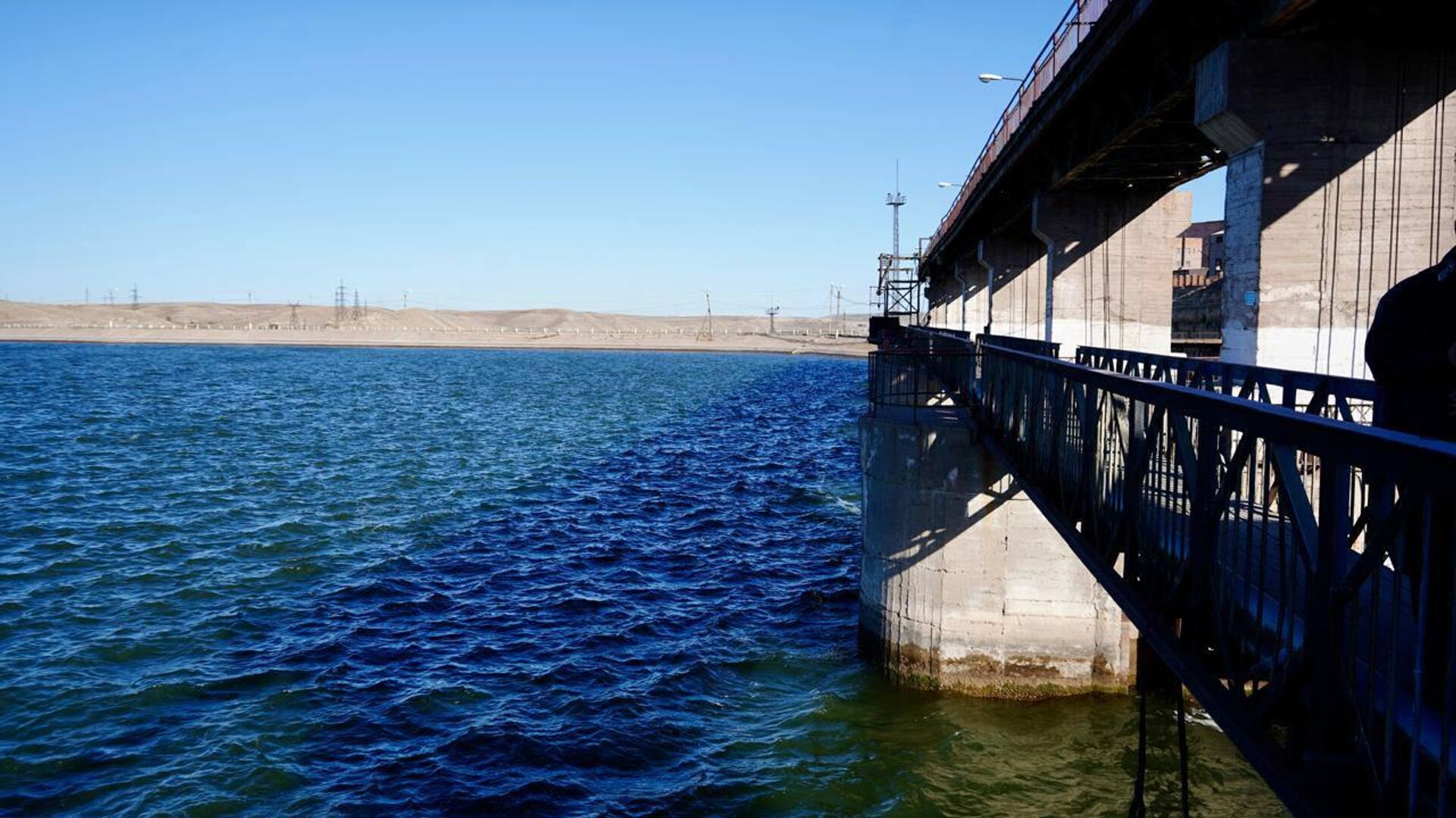 Кенгирское водохранилище в Улытауской области0