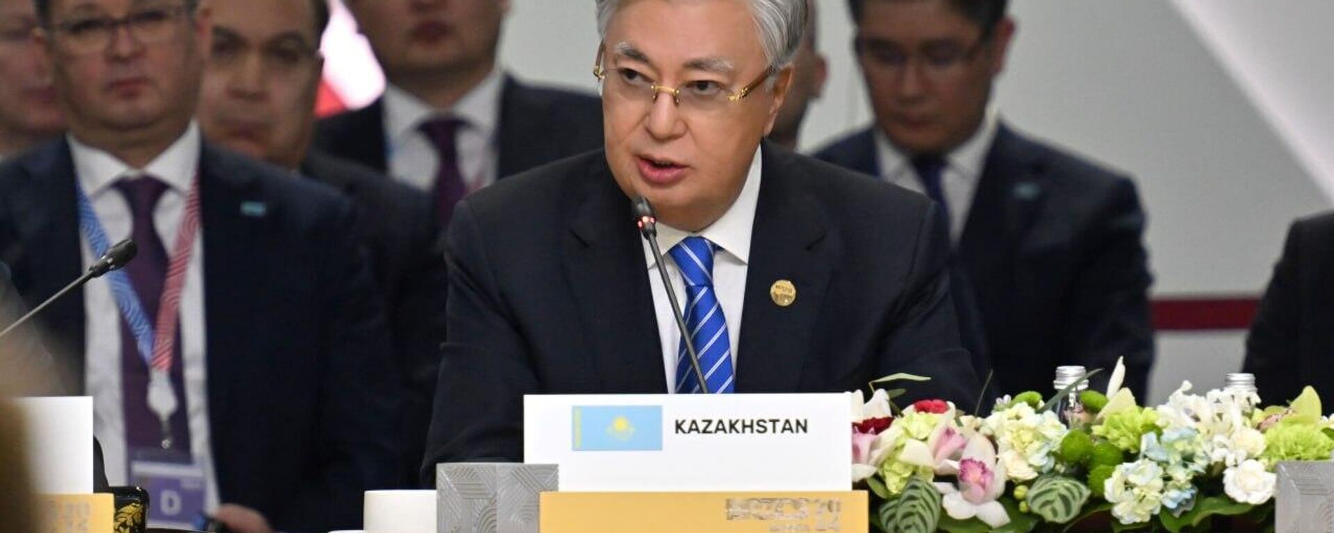 Касым-Жомарт Токаев выступил с речью на проходящем в Казани пленарном заседании БРИКС Касым-Жомарт Токаев выступил с речью на проходящем в Казани пленарном заседании БРИКС - Sputnik Казахстан, 1920, 24.10.2024