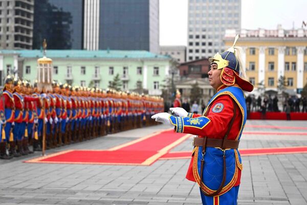 Моңғолияда Тоқаевты салтанатты түрде қарсы алу рәсімі өтті - Sputnik Қазақстан