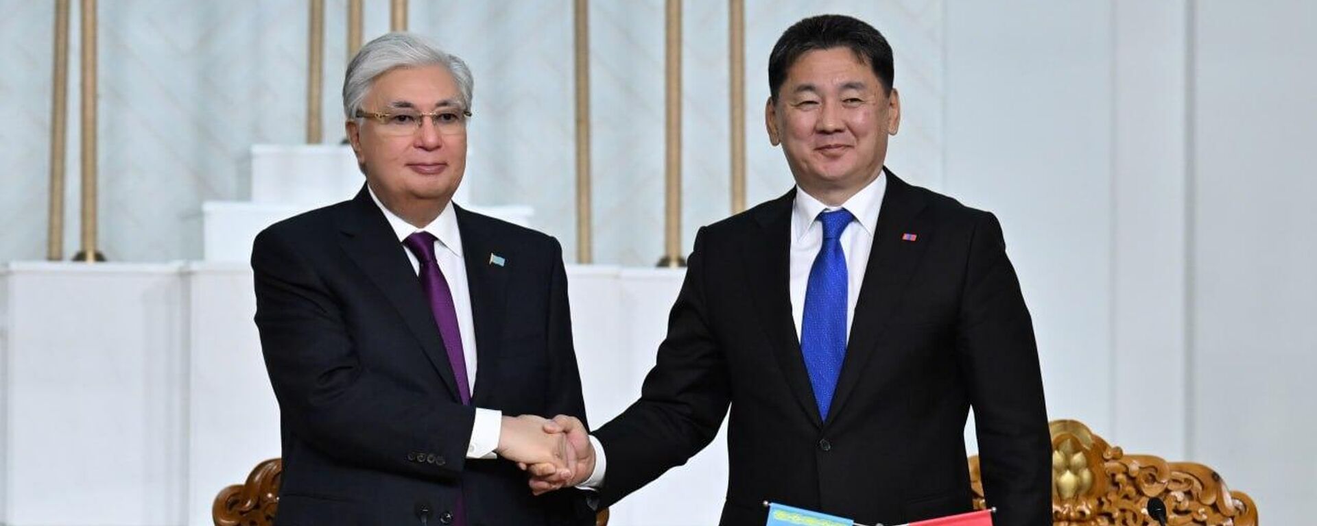 Касым-Жомарт Токаев и лидер Монголии Ухнаагийн Хурэлсух, архивное фото - Sputnik Казахстан, 1920, 16.04.2026