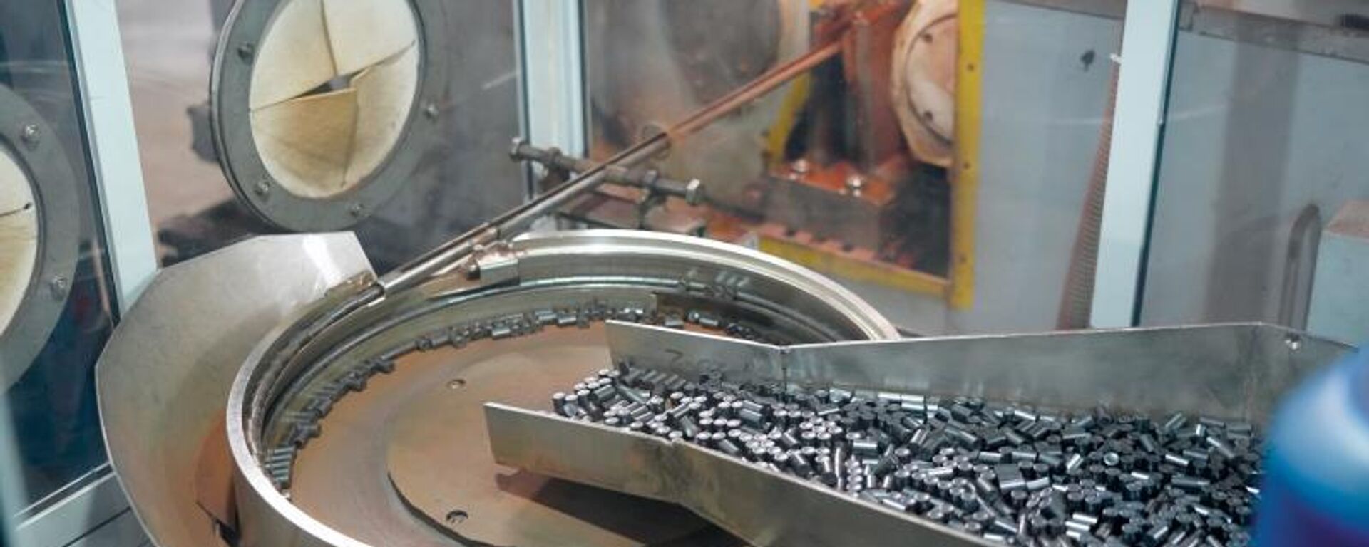 Производство топливных элементов для АЭС - Sputnik Казахстан, 1920, 20.02.2026