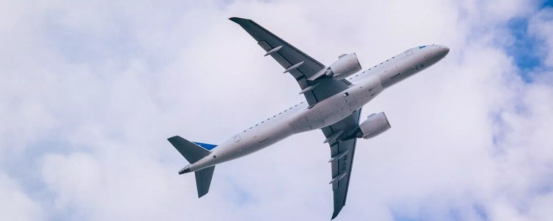 Самолет Air Astana - Sputnik Казахстан, 1920, 14.12.2025