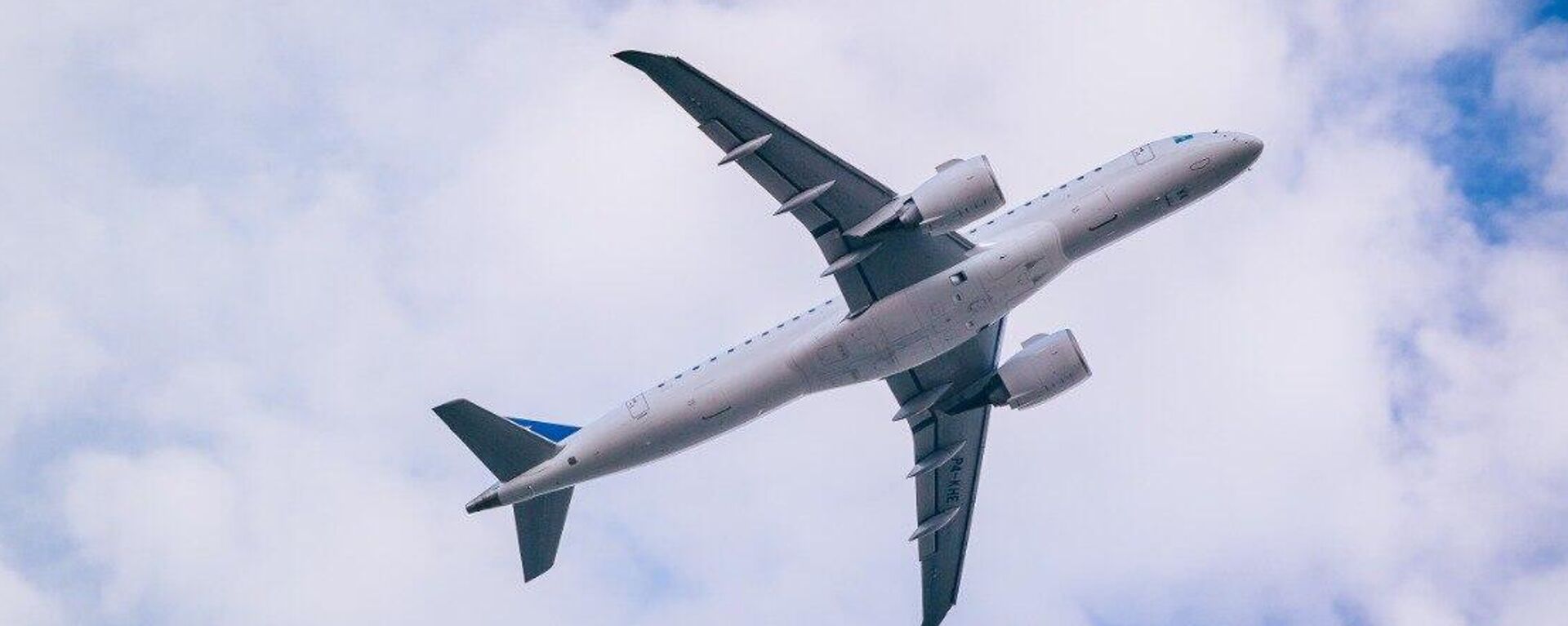 Самолет Air Astana - Sputnik Казахстан, 1920, 04.04.2025