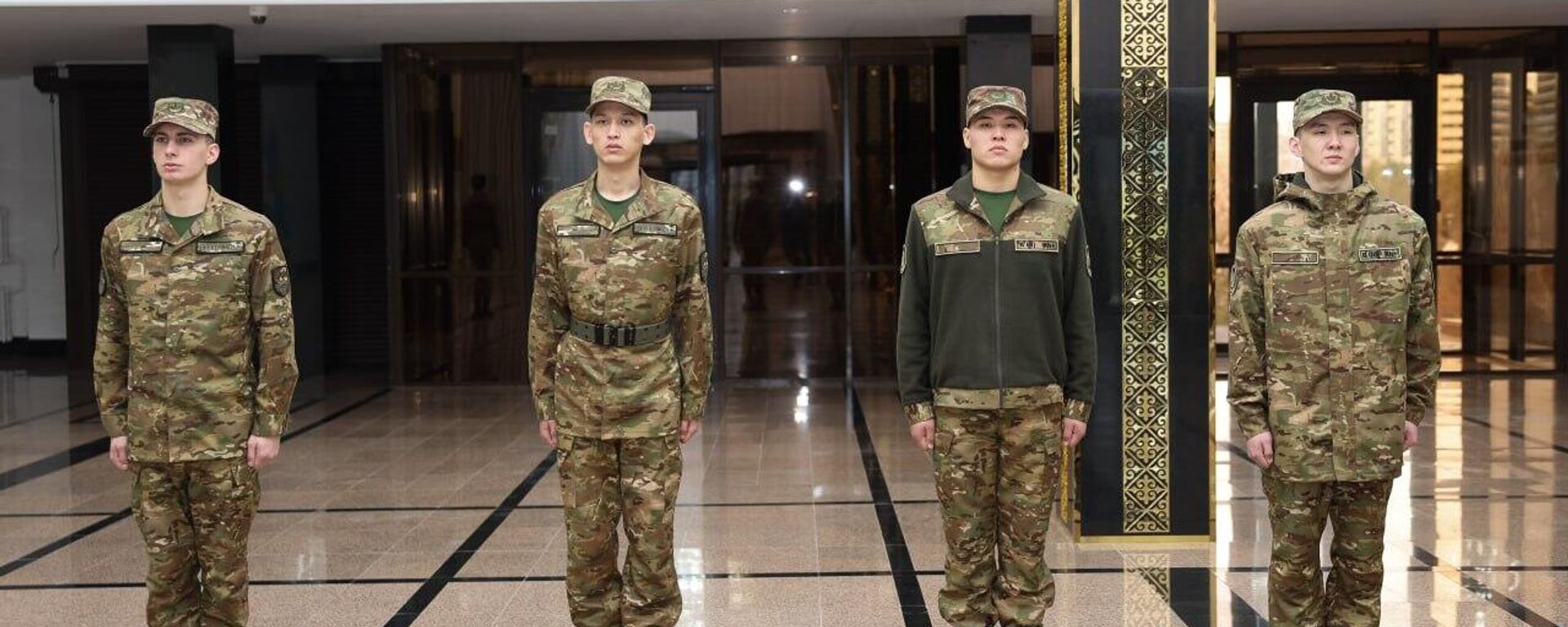 Военнослужащие перешли на единую полевую форму одежды - Sputnik Казахстан, 1920, 12.11.2024