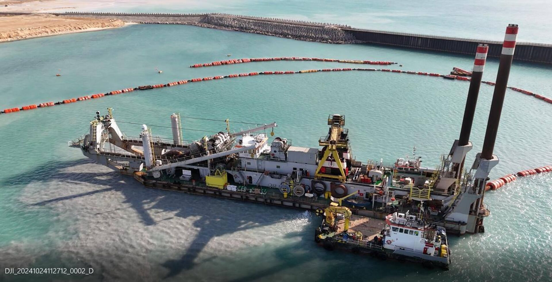 Дноуглубительные работы в порту Курык  - Sputnik Казахстан, 1920, 25.11.2025