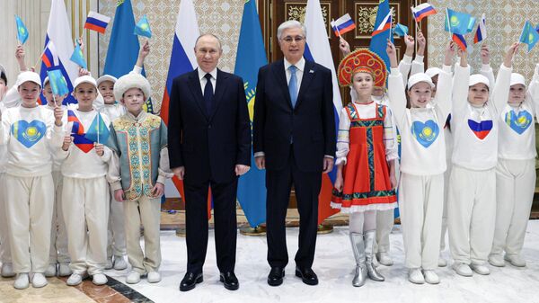Госвизит президента РФ Владимира Путина в Казахстан, архивное фото - Sputnik Казахстан