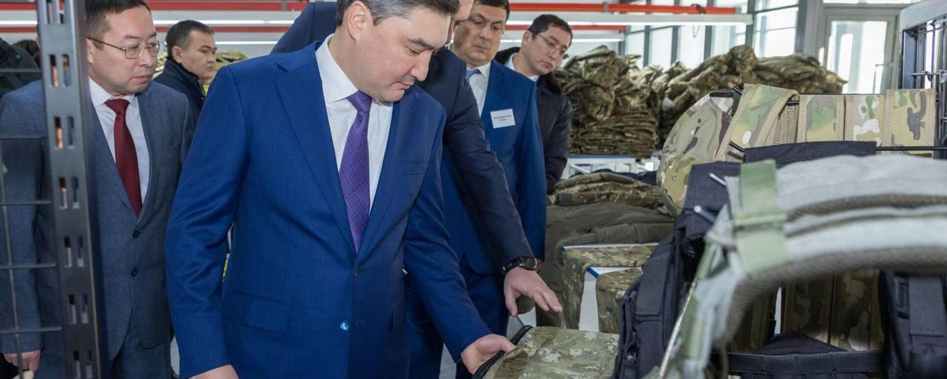 Бектенов посетил предприятия Астаны - Sputnik Казахстан, 1920, 21.02.2025