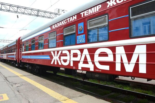 Медицинский поезд Медицинский поезд - Sputnik Казахстан